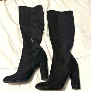 NWOT stretch boots